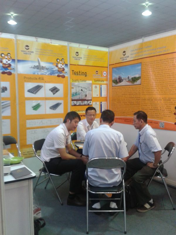 mg冰球突破铝厂加入2013年越南首届门窗幕墙展