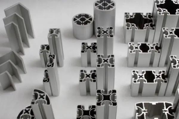 各人都知道铝材的熔点是几多嘛?铝材厂告诉你