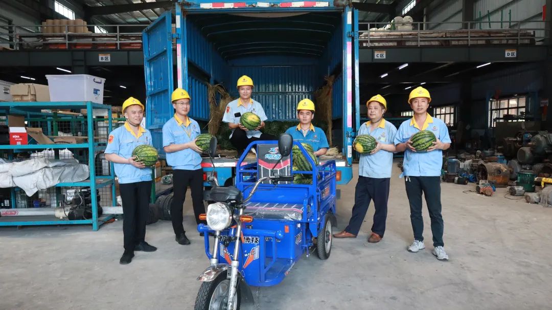 心系坚守岗位一线工人！mg冰球突破集团多措并举“夏日送清凉”