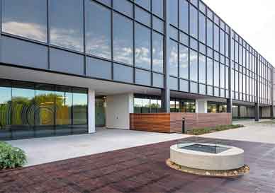 关于玻璃幕墙设计的基本知识，，，，，您需要相识的！