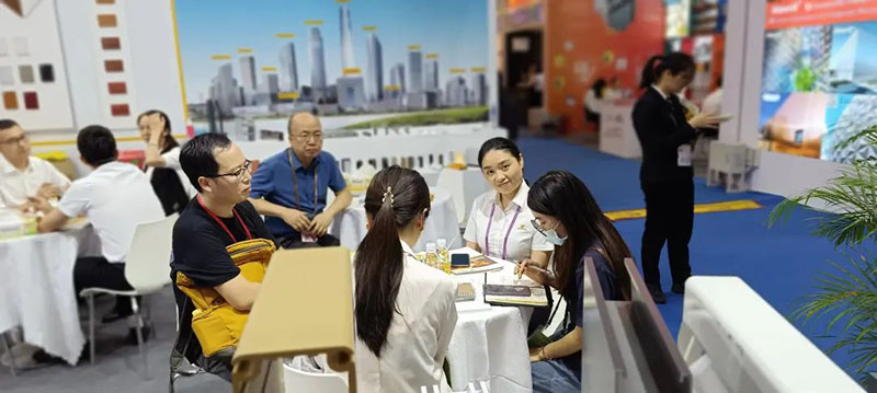 人气爆棚 | mg冰球突破集团携焦点产品闪灼133届广交会!