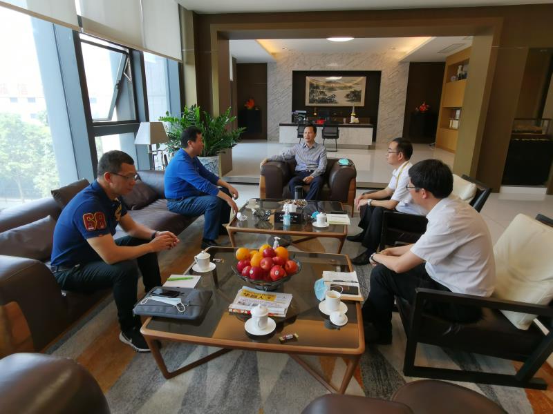 冰球突破-冰球电游豪华版_MG冰球游戏