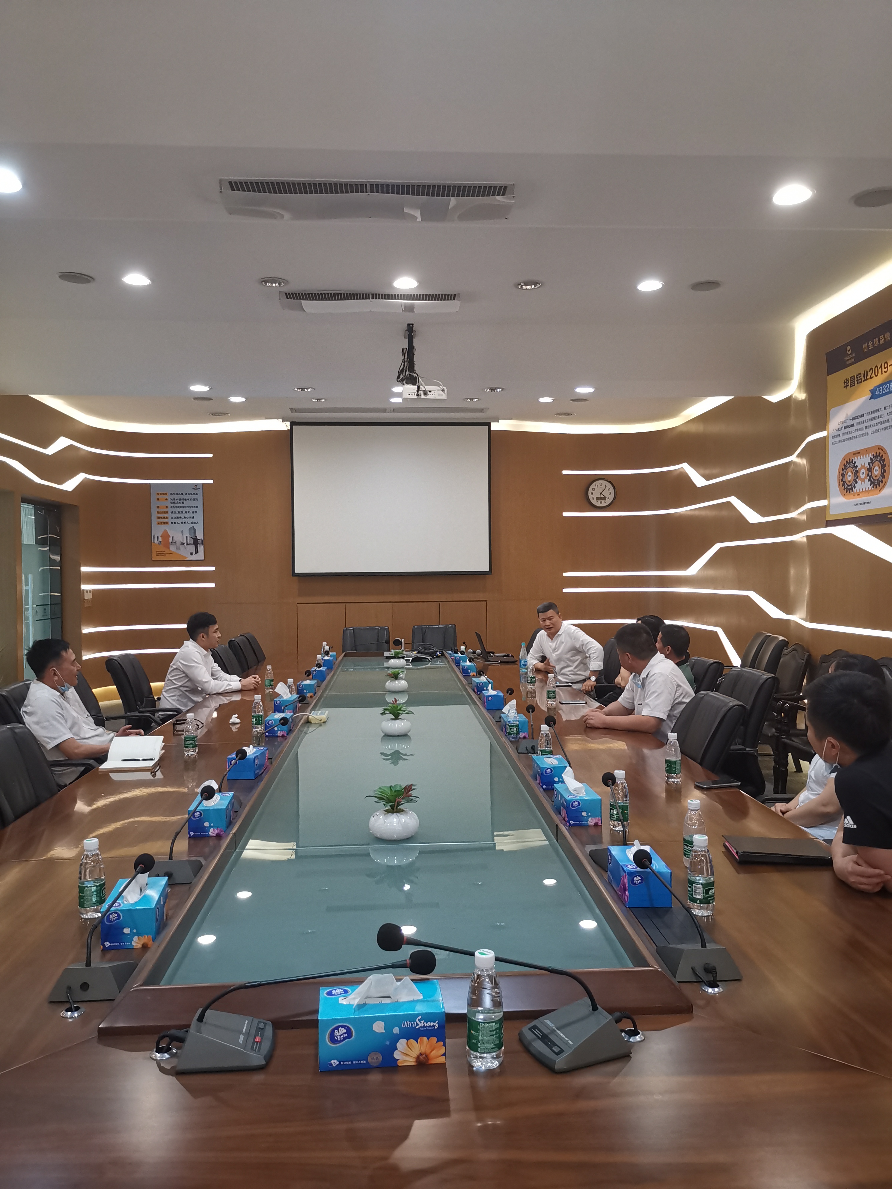 强强联手!mg冰球突破铝业集团与顶固集团告竣细密相助关系